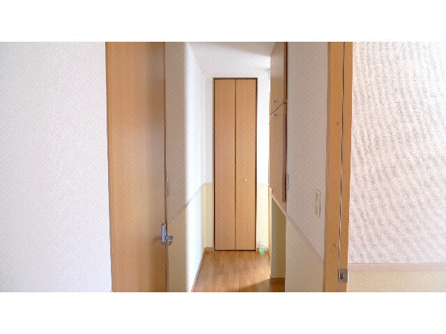 物件内観写真9　(廊下)