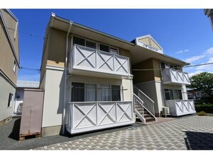 キャトルセゾン外観写真