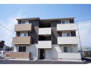 グランリュクス薬師町外観写真