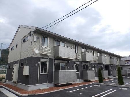 ラルジェ　Ａ棟外観写真