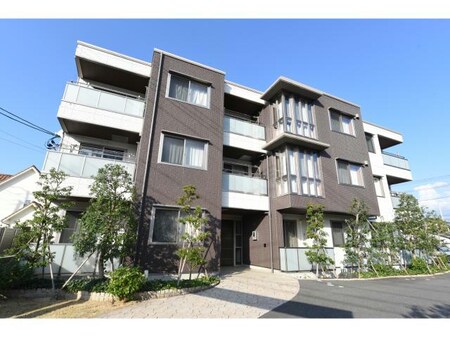 レフィシア外観写真