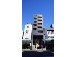 アルファーコート外観写真
