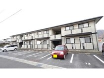 クレセントパレス72の外観写真