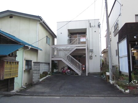 高柳アパート外観写真