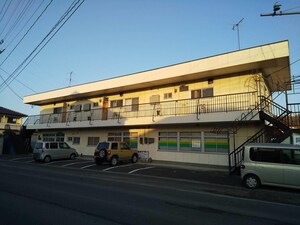 赤間アパート外観写真