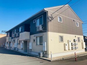 ウィンノーブルA棟外観写真