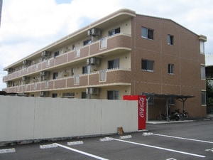 アネシス東屋外観写真
