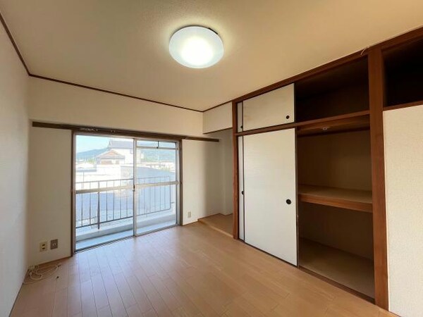 居室(東洋室)