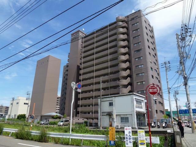 朝日プラザフロンテージ助任橋の外観