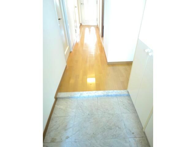 朝日プラザフロンテージ助任橋の玄関回り