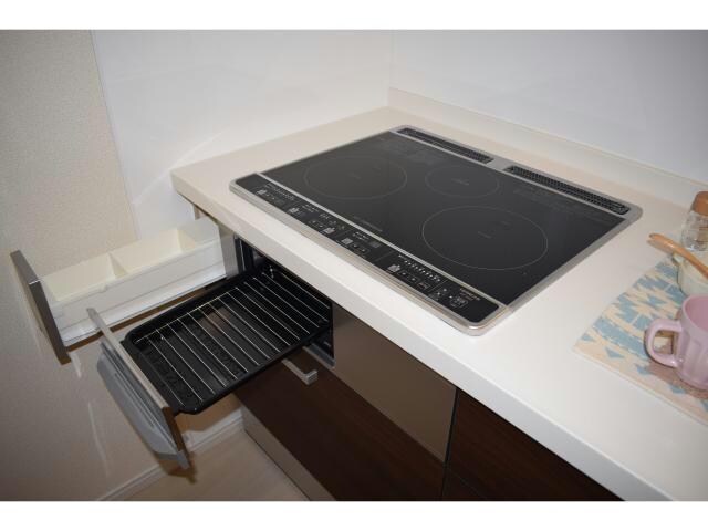 物件内観写真4　(ＩＨ調理器)