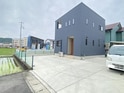 SQUARE　THREE