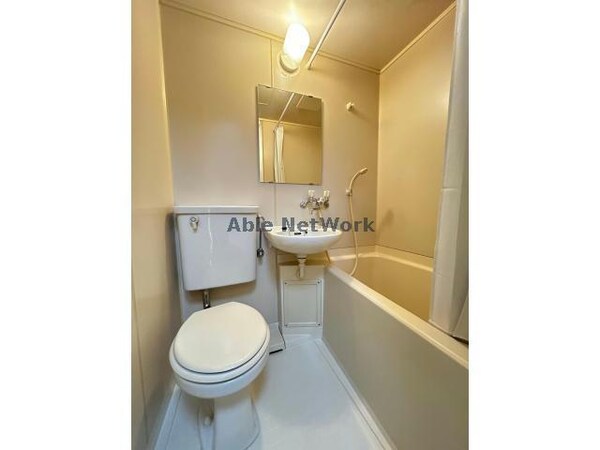 洗面所・脱衣所(3点ユニットバス)