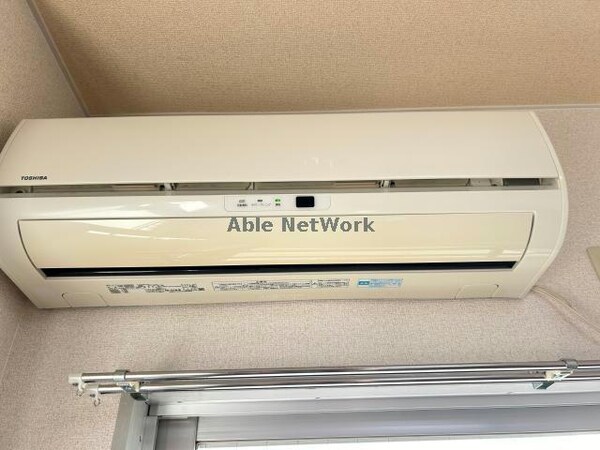 空調設備(洋室のエアコン)