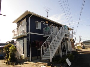 メゾンサングリア外観写真
