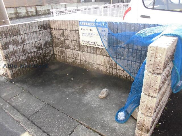 物件外観写真5　(建物設備)