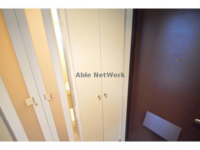 物件内観写真6　(シューズBOX付きです。)