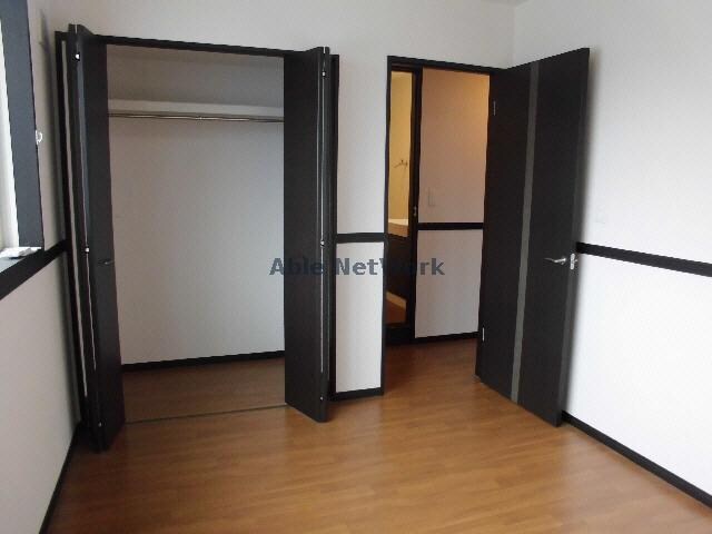 物件内観写真9　(収納)