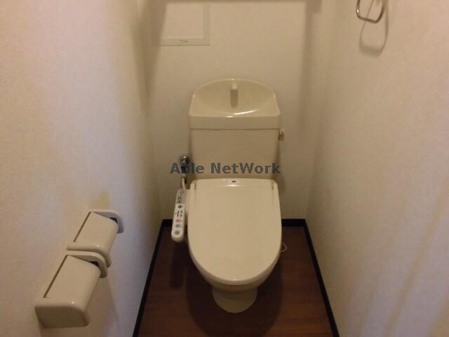 物件内観写真14　(トイレ)