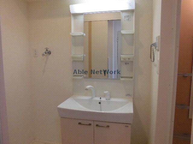 物件内観写真9　(洗面)