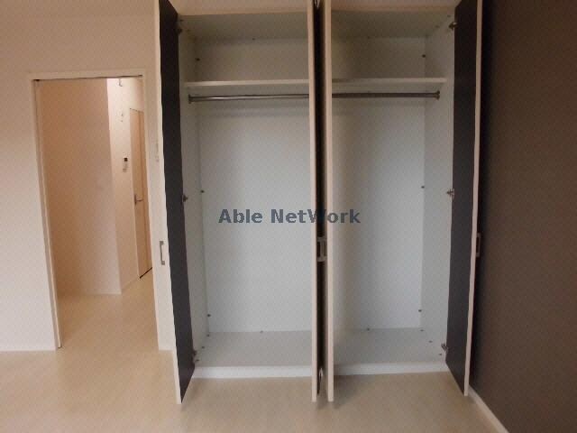 物件内観写真16　(収納)