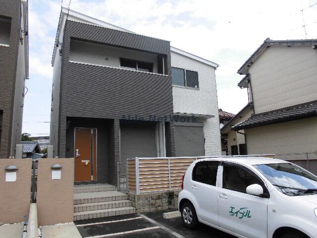 物件外観写真5　(外観F棟)