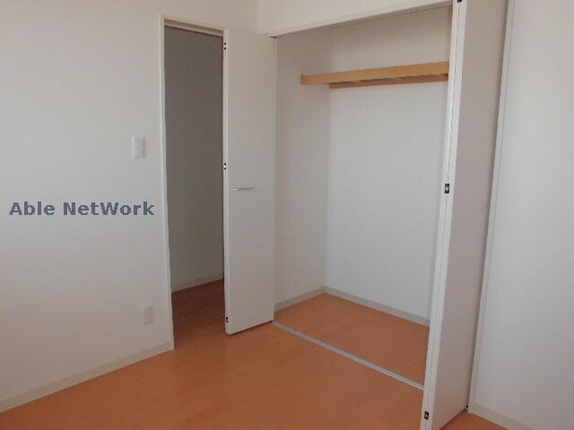 物件内観写真10　(収納)