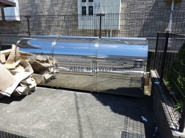 物件外観写真15　(ゴミステーション)