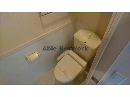 物件内観写真32　(温水洗浄暖房便座)