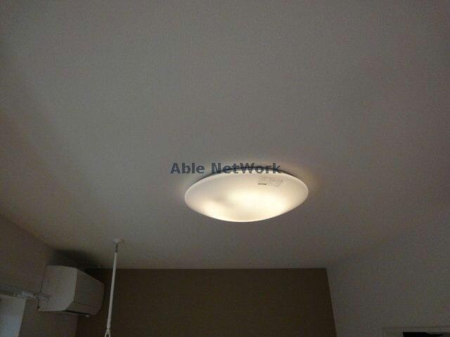 物件内観写真25　(照明)