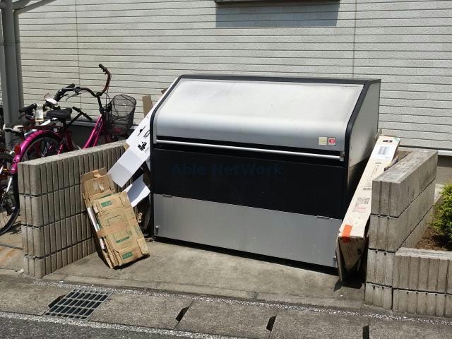 物件外観写真16　(ゴミステーション)