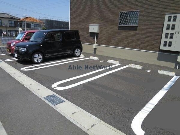 駐車場(ダブルライン)