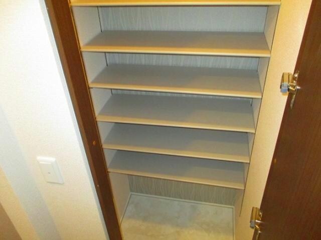 物件内観写真22　(シューズボックス)