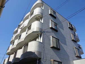 リバティヒルズ３７３外観写真