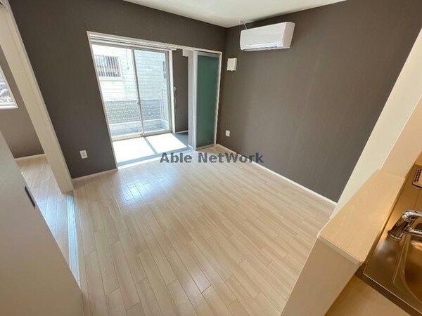 リビングダイニング