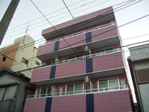 横浜市営地下鉄ブルーライン 吉野町駅 4階建 築21年の外観写真