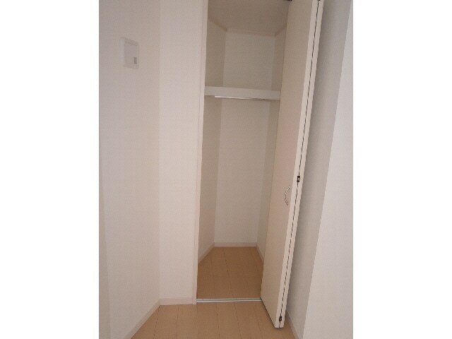 物件内観写真10　(クローゼット)