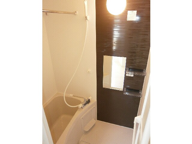 物件内観写真5　(浴室)
