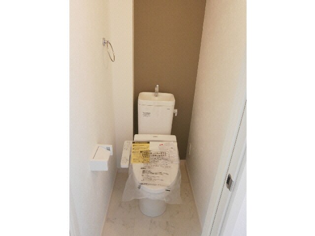 物件内観写真6　(トイレ)