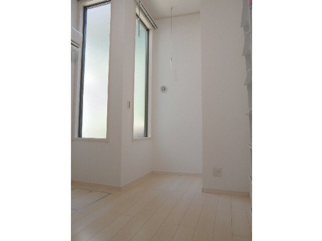 物件内観写真7　(洋室)