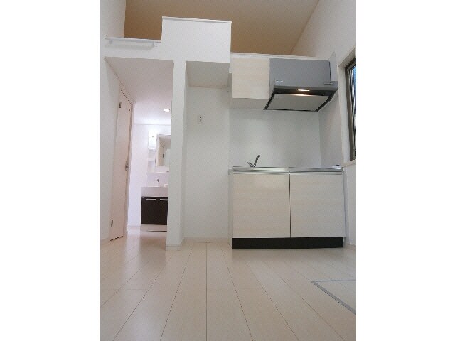 物件内観写真10　(洋室)