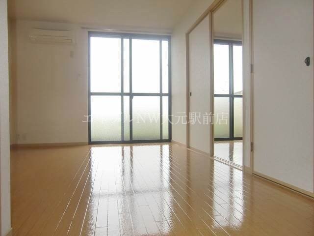 物件内観写真17　(リビング)