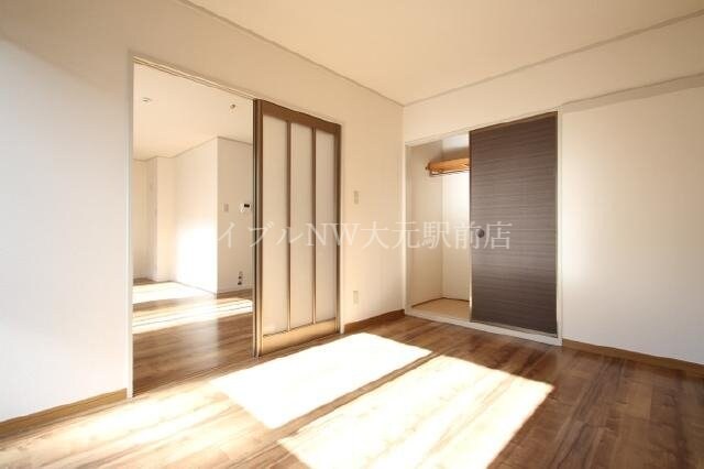 物件内観写真13　(寝室)