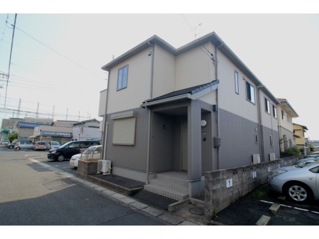 福吉町貸家