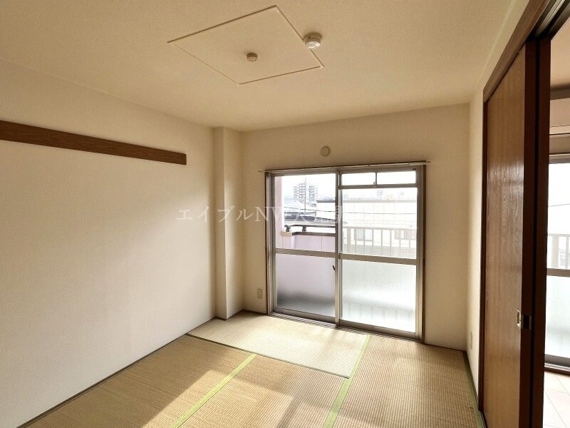 物件内観写真16　(寝室)