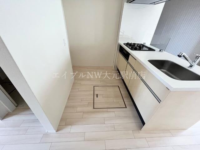 物件内観写真14　(キッチンスペース)