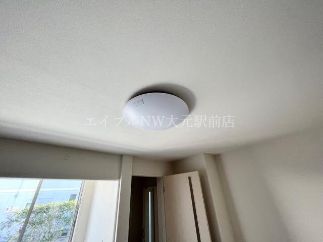 物件内観写真19　(照明)