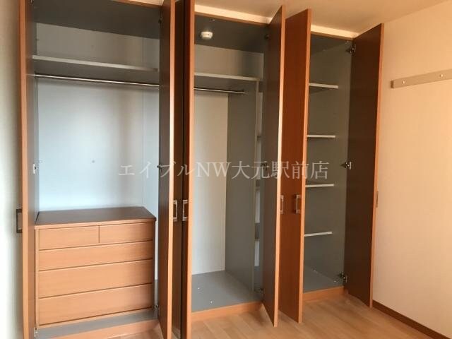 物件内観写真19　(収納)