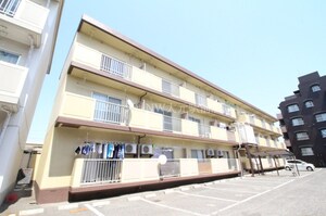 ロイヤル神田外観写真