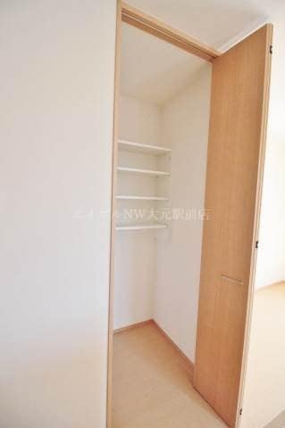 物件内観写真18　(ＬＤＫ収納)